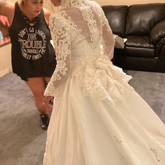 Mori Lee - Picture 2 of 8